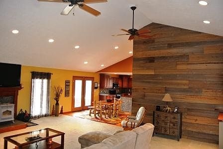 2nd image of 4174 Whitetail Dr