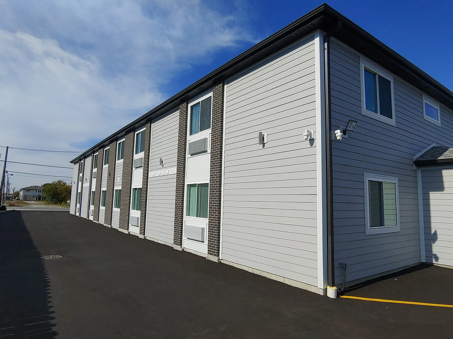 1 bed, 480 sqft, $1,300 — Photo 4