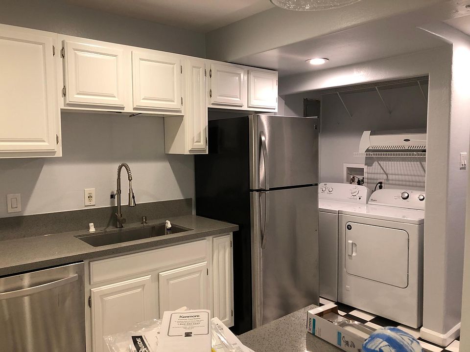 1st image of 3430 Wilshire Ter Unit B