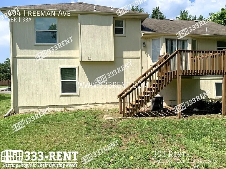 404 Freeman Ave — Photo 18