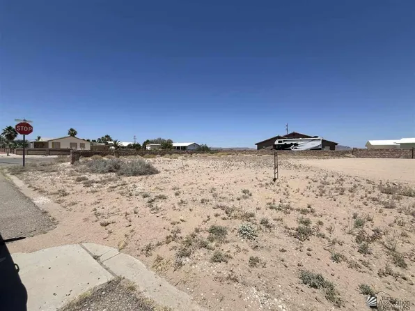 10103 Sagebrush Ave, Wellton, AZ 85356