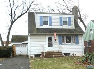 54 Hamilton Rd, Teaneck, NJ 07666