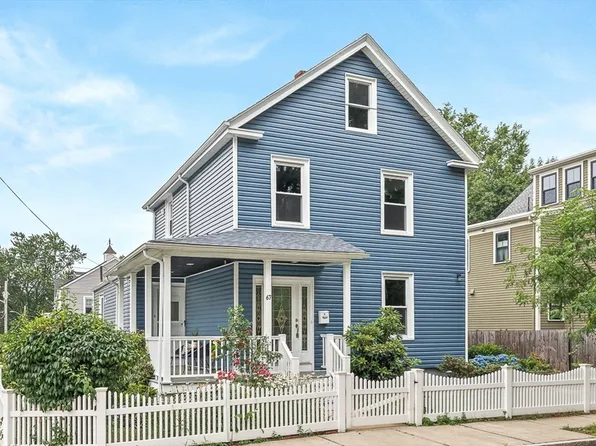 67 Prescott St, Medford, MA 02155