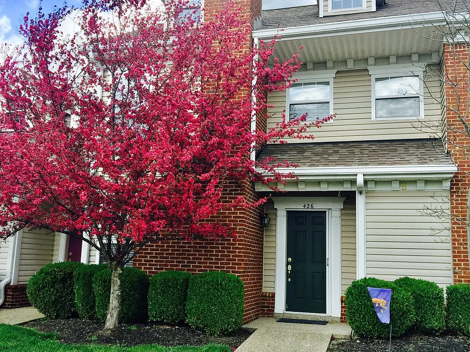 Now this is a Townhome WITH curb appeal!