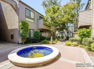 25 Cove Ln, Redwood City, CA 94065