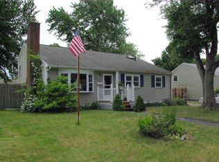 138 Glenbrook Rd, Warwick, RI 02889