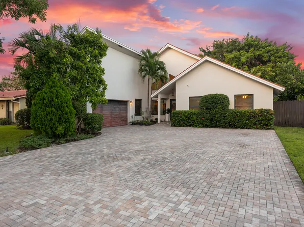 875 NW 83rd Drive, Coral Springs, FL 33071