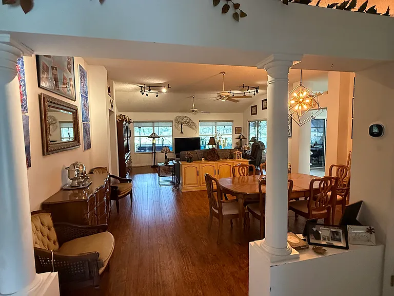 705 Vista Pl — Photo 6