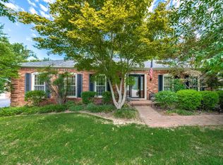 6911 Peppermill Ln, Spring Mill, KY 40228