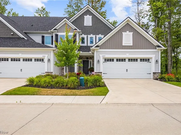 32017 Tuscan Ln, Avon Lake, OH 44012