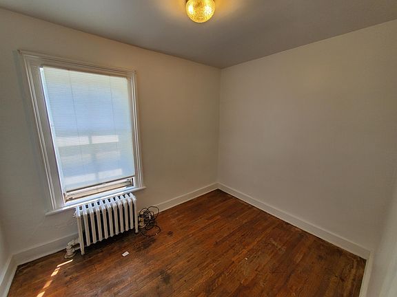 4th image of 155 Dana Ave #2
