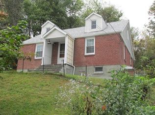 43 Meadow Ave, Chester, NY 10918