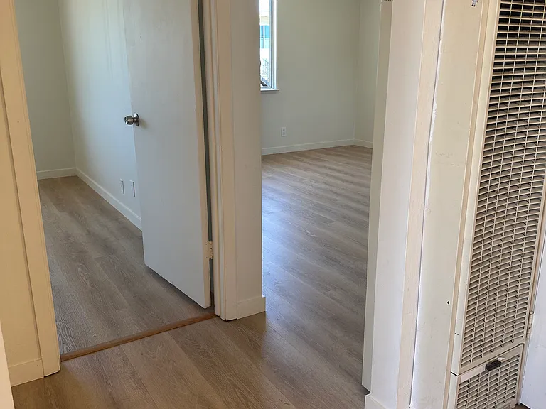 401 San Anselmo Ave S #4 — Photo 9