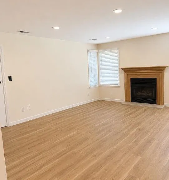 246 Crosspoint Dr — Photo 12