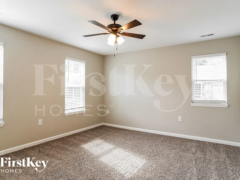 229 Deerfield Dr — Photo 11