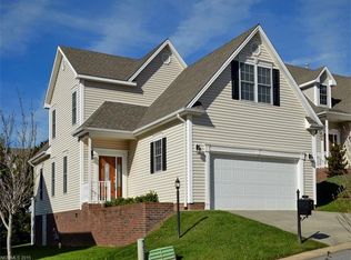 18 Flowering Cherry Dr, Asheville, NC 28805