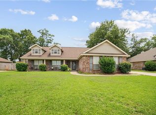 9853 Winchester Dr S, Semmes, AL 36575