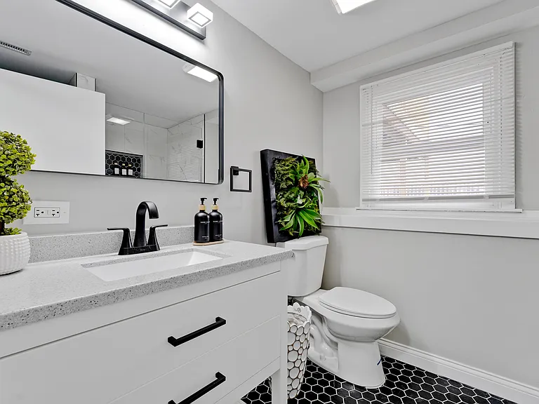 1700 Walnut Ave — Photo 28