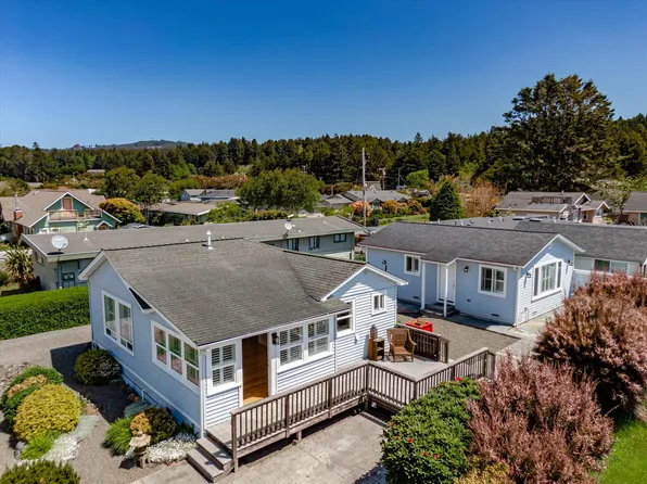 543 Ocean Ave, Trinidad, CA 95570