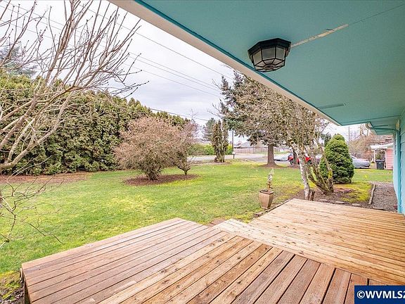 2nd image of 2517 NW Gibson Hill Rd