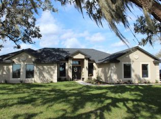 27940 Austin Woods Dr, Dade City, FL 33525