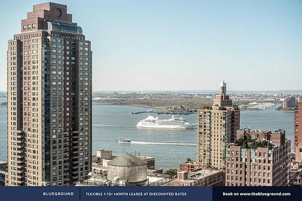 Rented by The Blueground | media 27