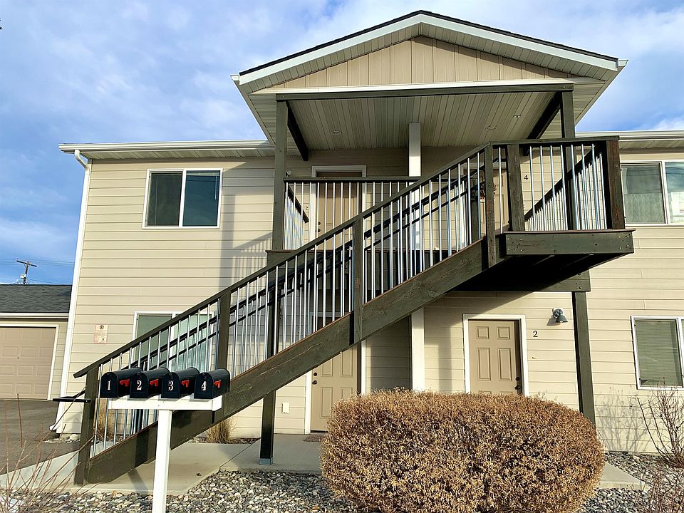 1st image of 1234 Phoenix Ave APT 2