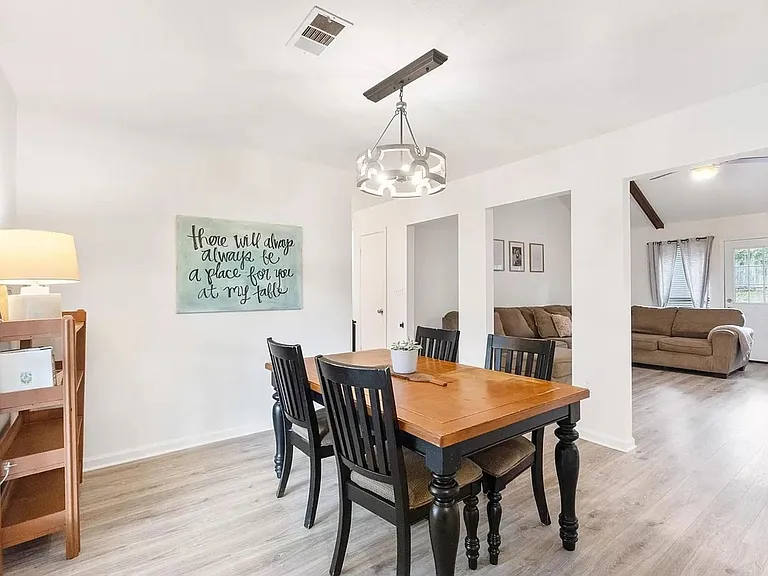 62 Sharmont Dr — Photo 11