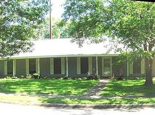 1820 Gloucester Pl, Clinton, MS 39056