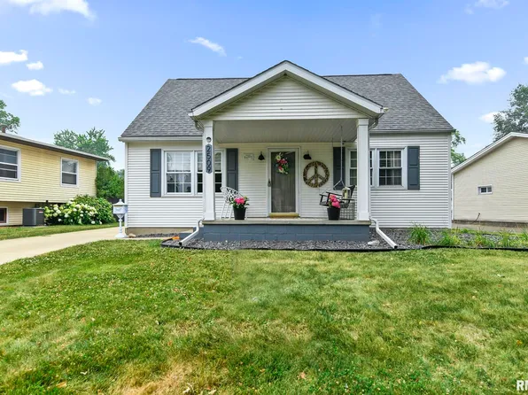 2509 Somerton Rd, Springfield, IL 62702