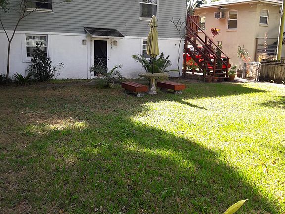 5th image of 242 20th Ave S APT E