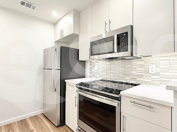 4th image of 8210 Bent Tree Rd APT 147
