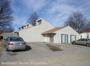 119 W Clay St APT 3, Troy, IL 62294