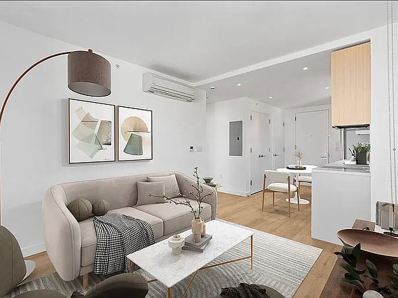 5th image of 280 W 132nd St #700