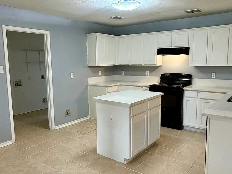 2707 Prairie Creek Dr — Photo 14