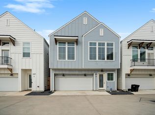 5237 Hillman St #D, Houston, TX 77023