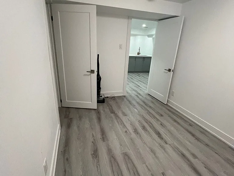 3 Cox Cres #BASEMENT — Photo 6