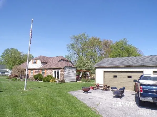 1070 N Main St, Fairmount, IN 46928