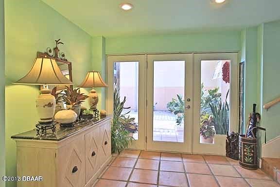 5th image of 429 Ocean Shore Blvd