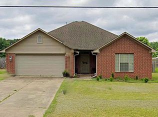 67 E Main St, Greenbrier, AR 72058