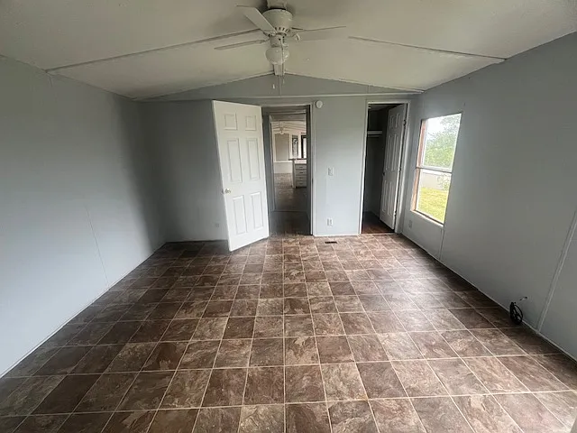 186 Left Ave — Photo 9