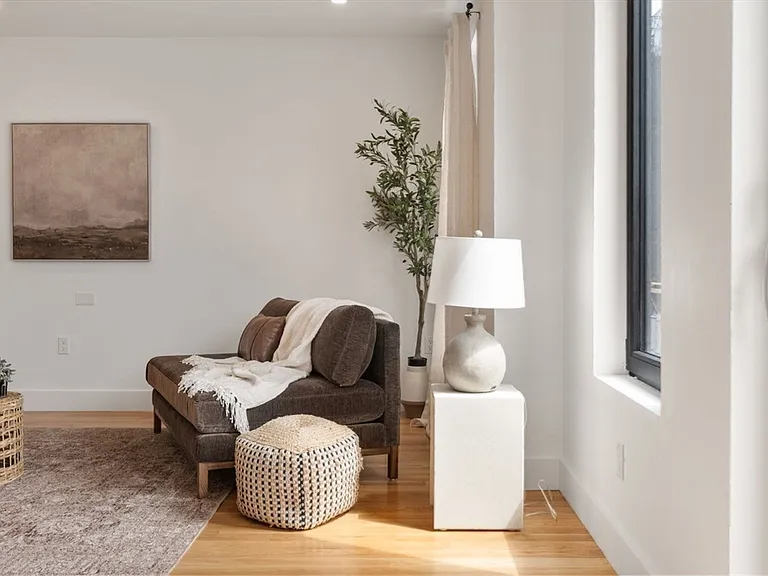 6 Gen Devine Way #1 — Photo 9