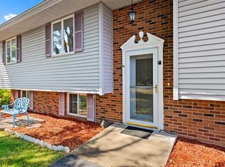 10237 Arrow Rd, Tremont, IL 61568