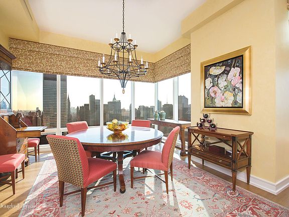 3rd image of 151 E 58th St APT 41E