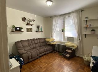 2332 28th St APT 1F, Astoria, NY 11105