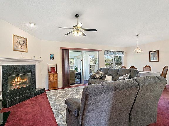 4th image of 13017 Staffordshire Dr S