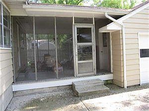2nd image of 3506 Greenway Rd