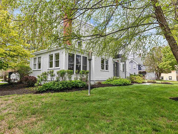 3rd image of 479 Nashua Street