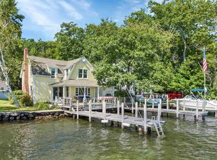 346 Sewall Rd, Wolfeboro, NH 03894