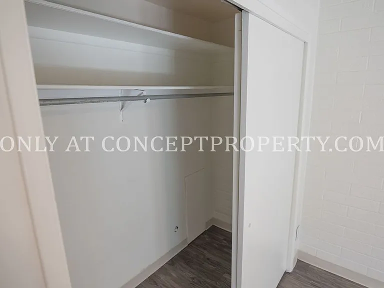 1155 E 200 S — Photo 18